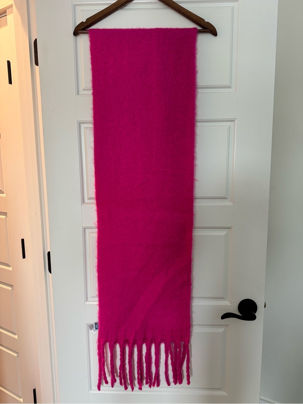Old Navy Hot Pink Fringed Fuzzy Scarf NWT